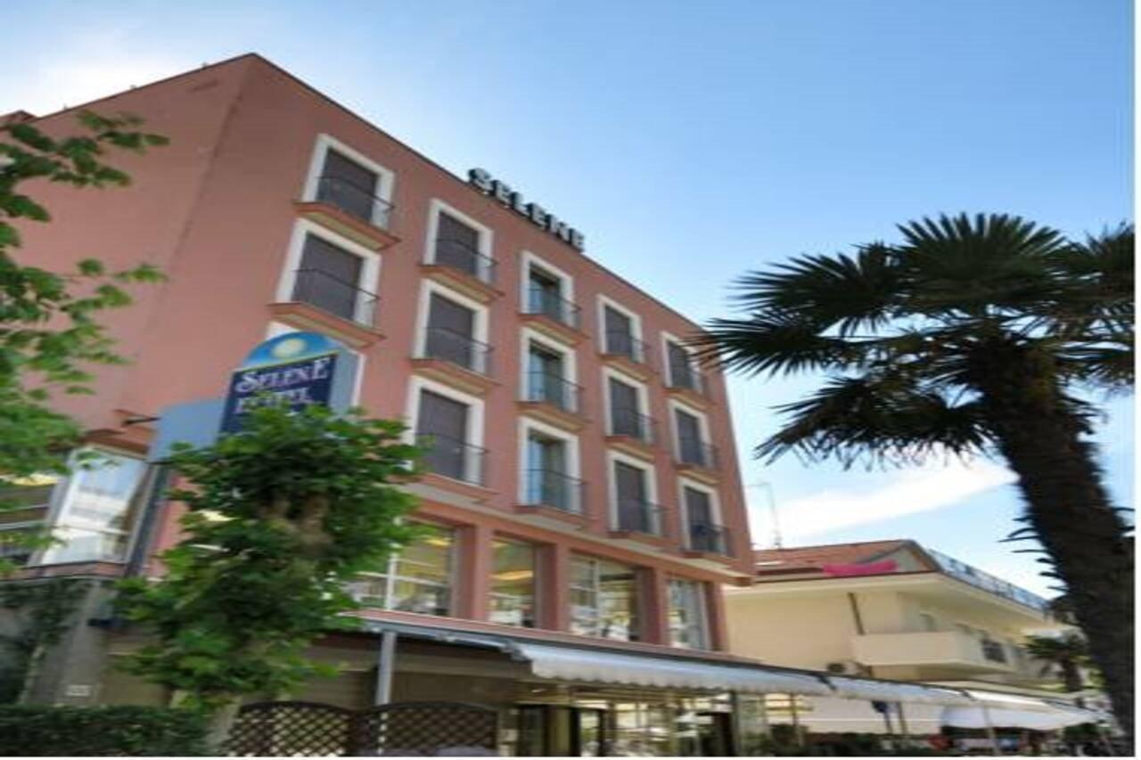 Hotel Selene Riccione Buitenkant foto