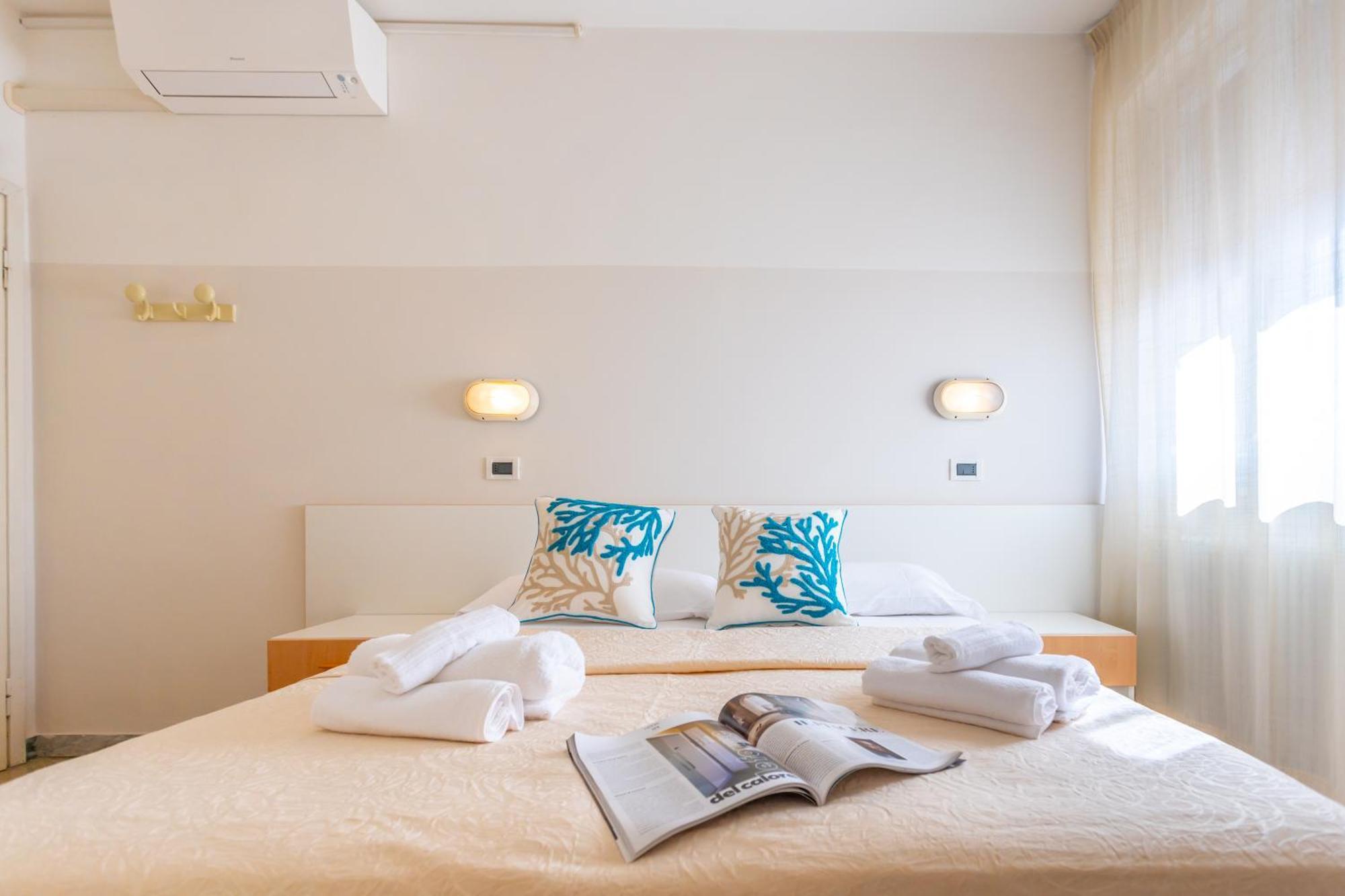 Hotel Selene Riccione Buitenkant foto