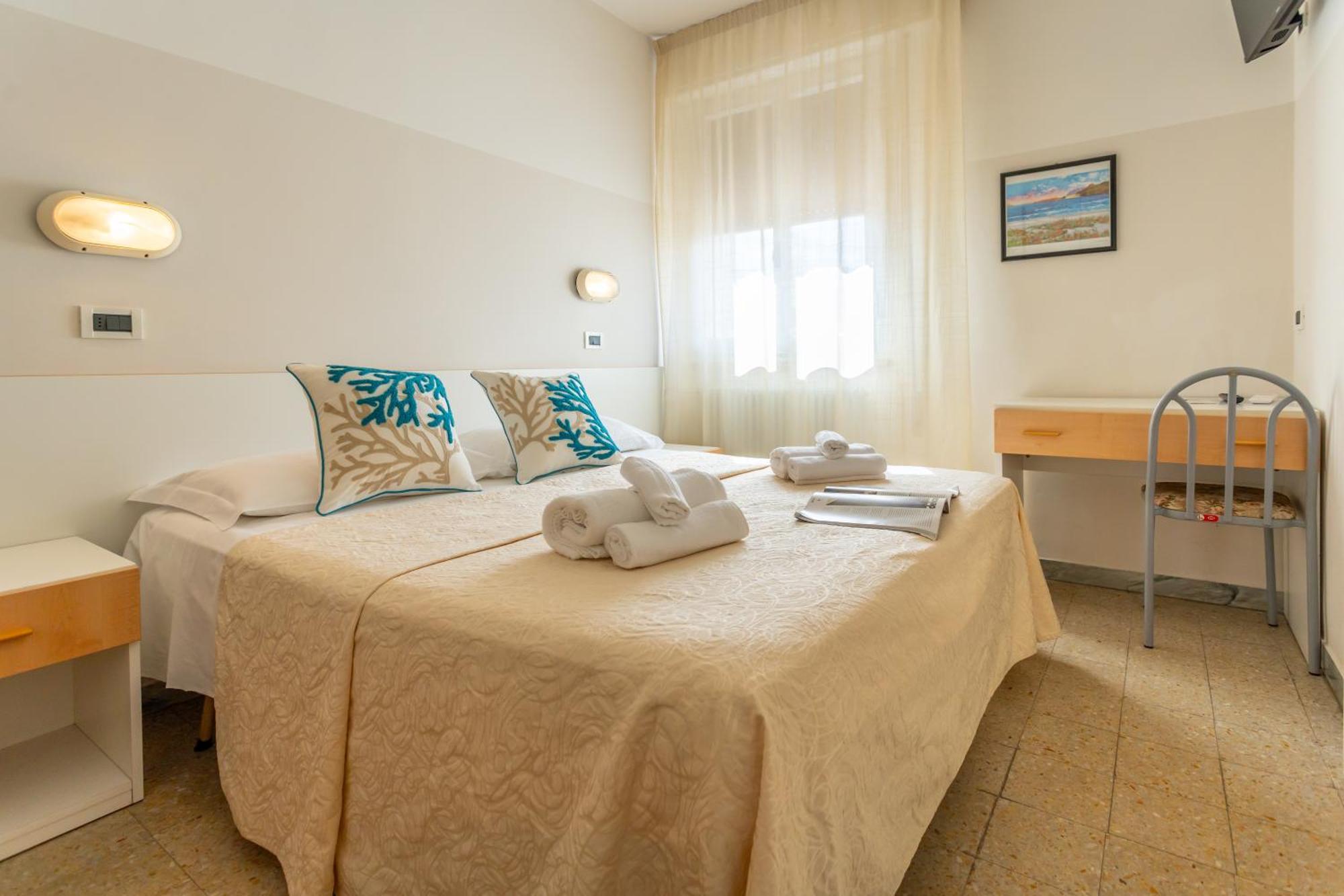 Hotel Selene Riccione Buitenkant foto